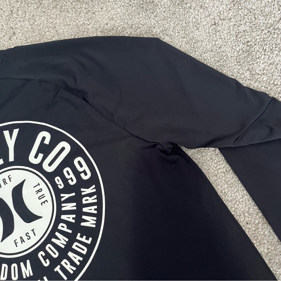 Hurley size Small men’s long sleeve black sun shirt - Picture 5 of 8